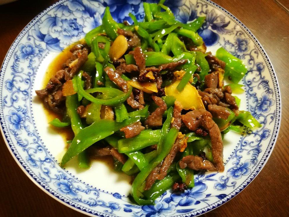 炒肉滑嫩的秘密:青椒肉絲(豬裡脊)& 蠔油牛肉(牛裡脊)& 香菇滑雞(雞胸