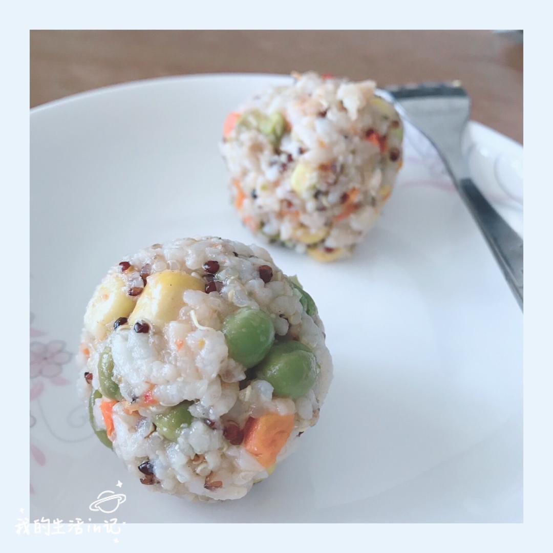 藜麦饭团
