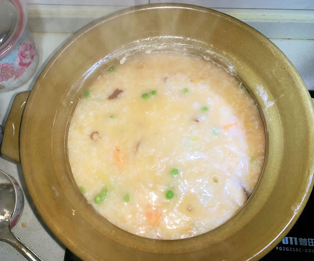 鲜到没朋友的砂锅粥