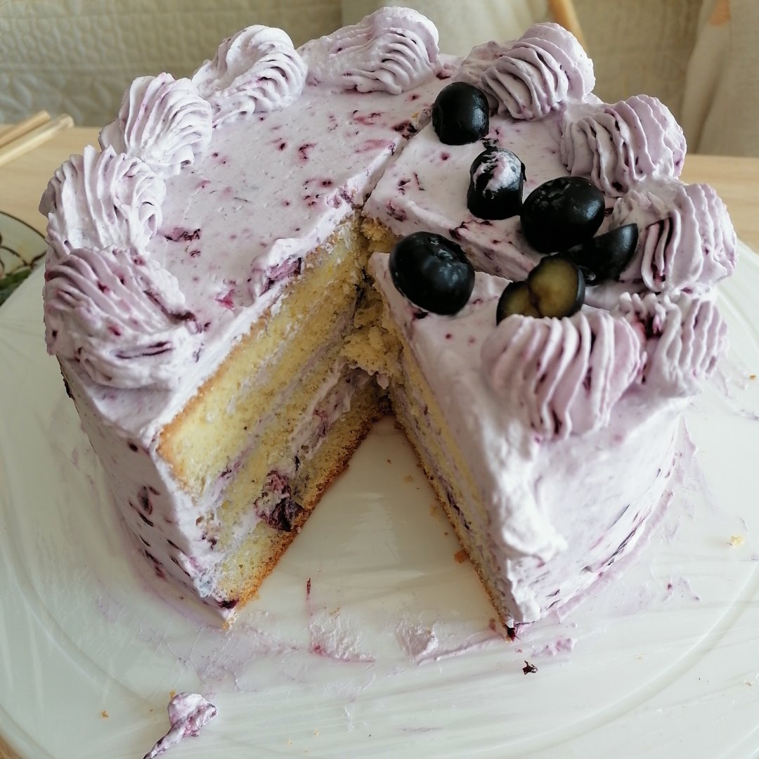 蓝莓奶油蛋糕（自制蓝莓酱+芒果夹心）