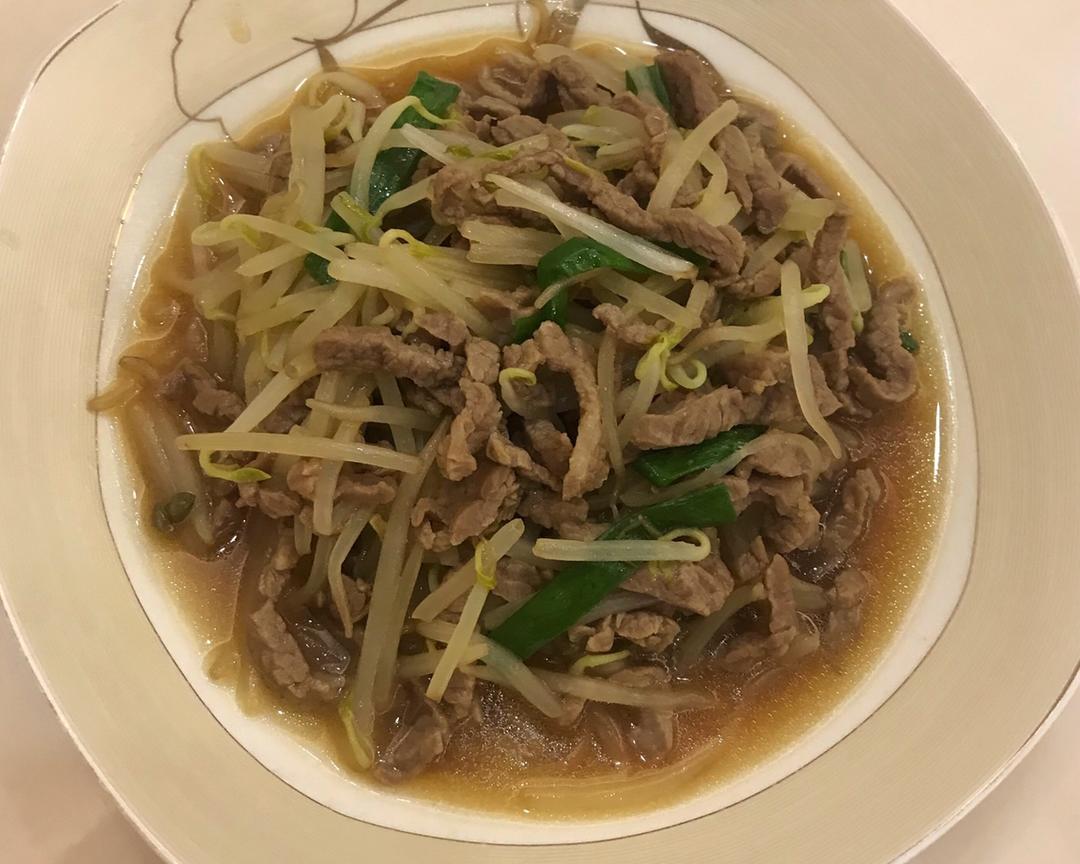 牛肉炒豆芽