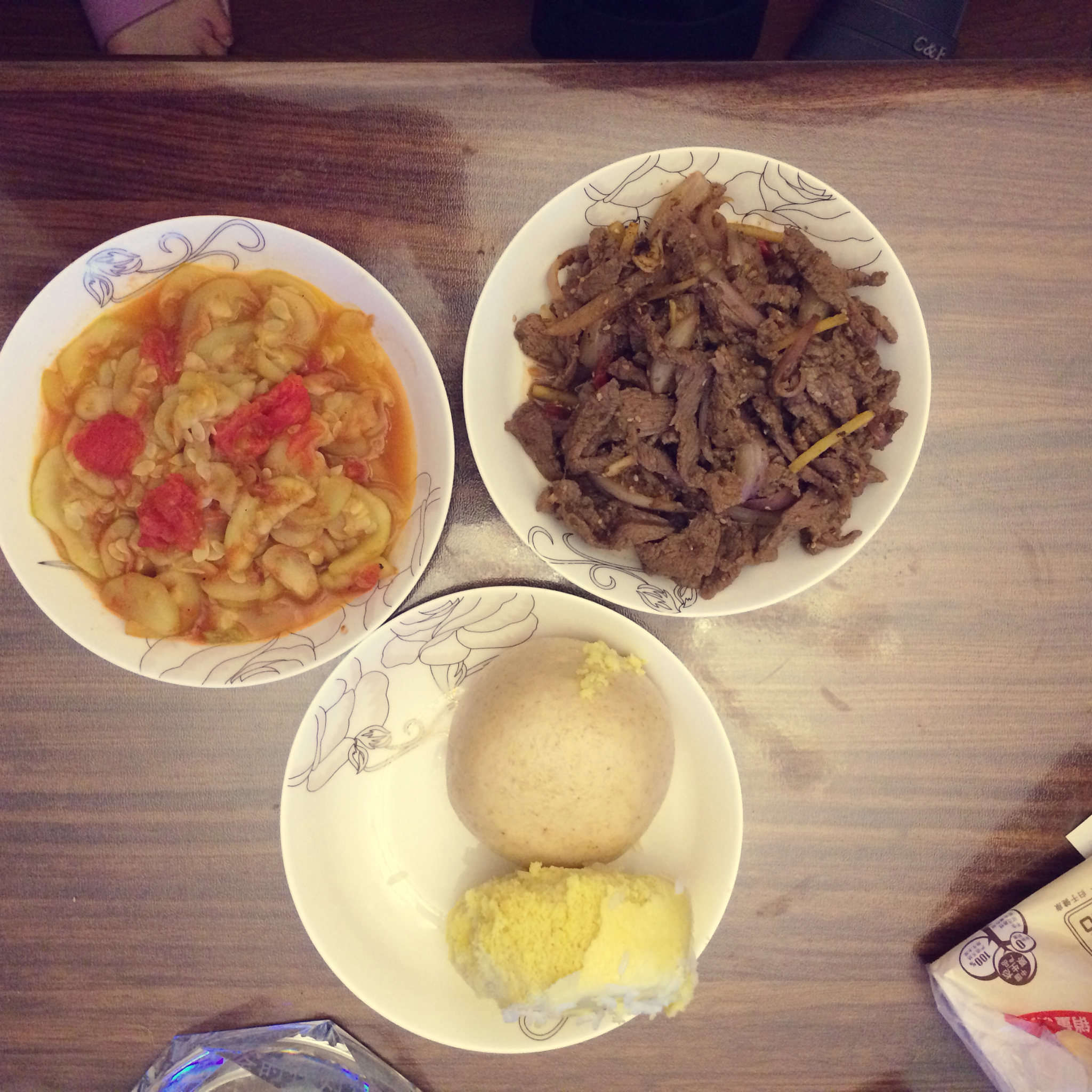 孜然洋葱炒牛肉粒