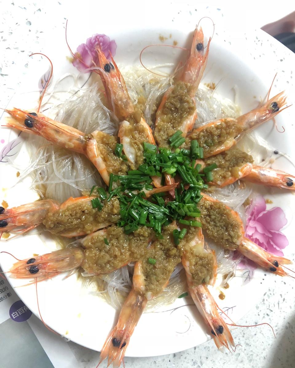 蒜蓉粉丝蒸虾