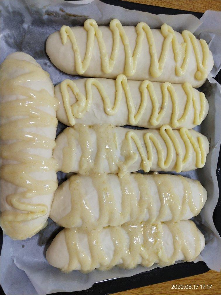 毛毛虫面包