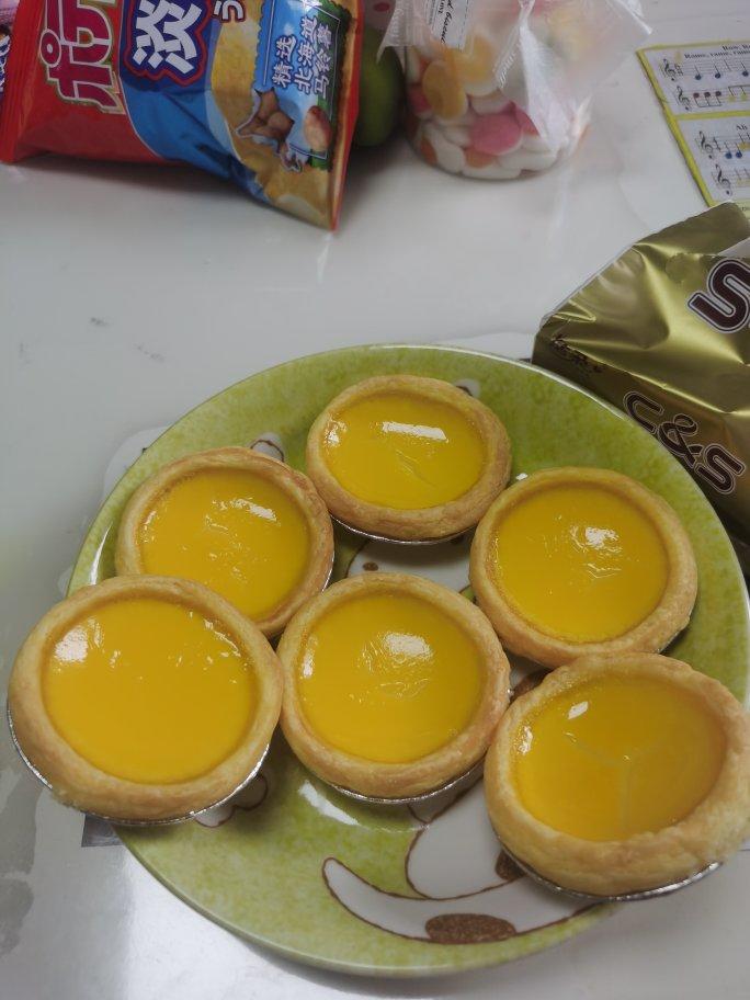 外酥内嫩港式蛋挞，外观极好哦！