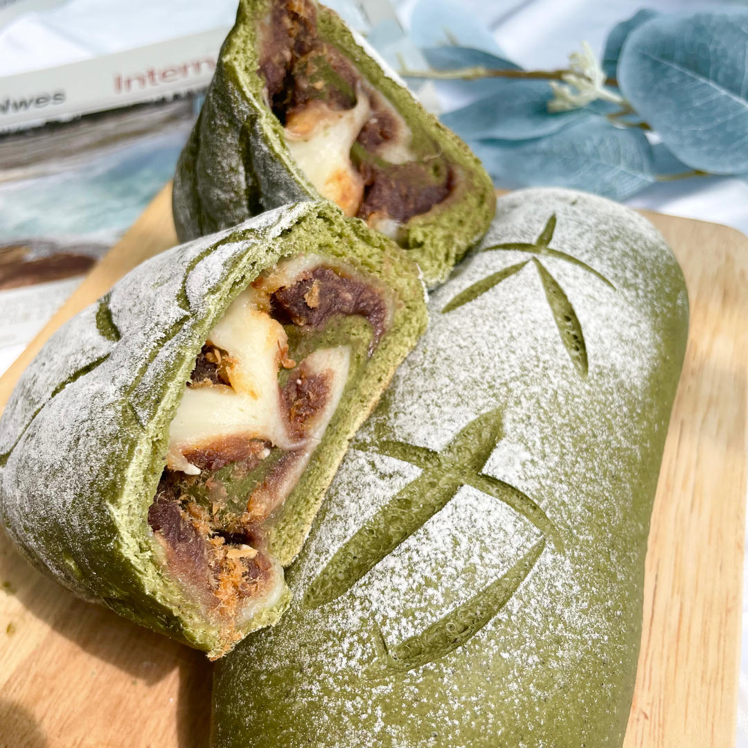 比原麦山丘还好吃的【抹茶麻薯古早味面包】肉松红豆沙