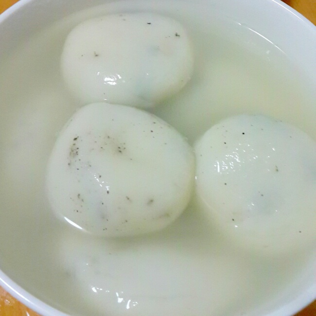 自制黑芝麻汤圆