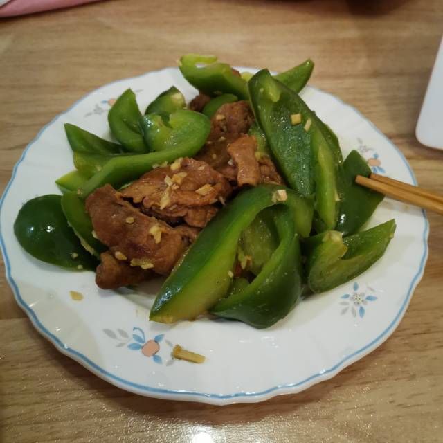 【小高姐】青椒牛肉 如何炒出嫩滑的牛肉