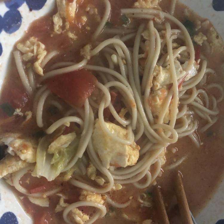 恨不得抱着锅舔的番茄鸡蛋面