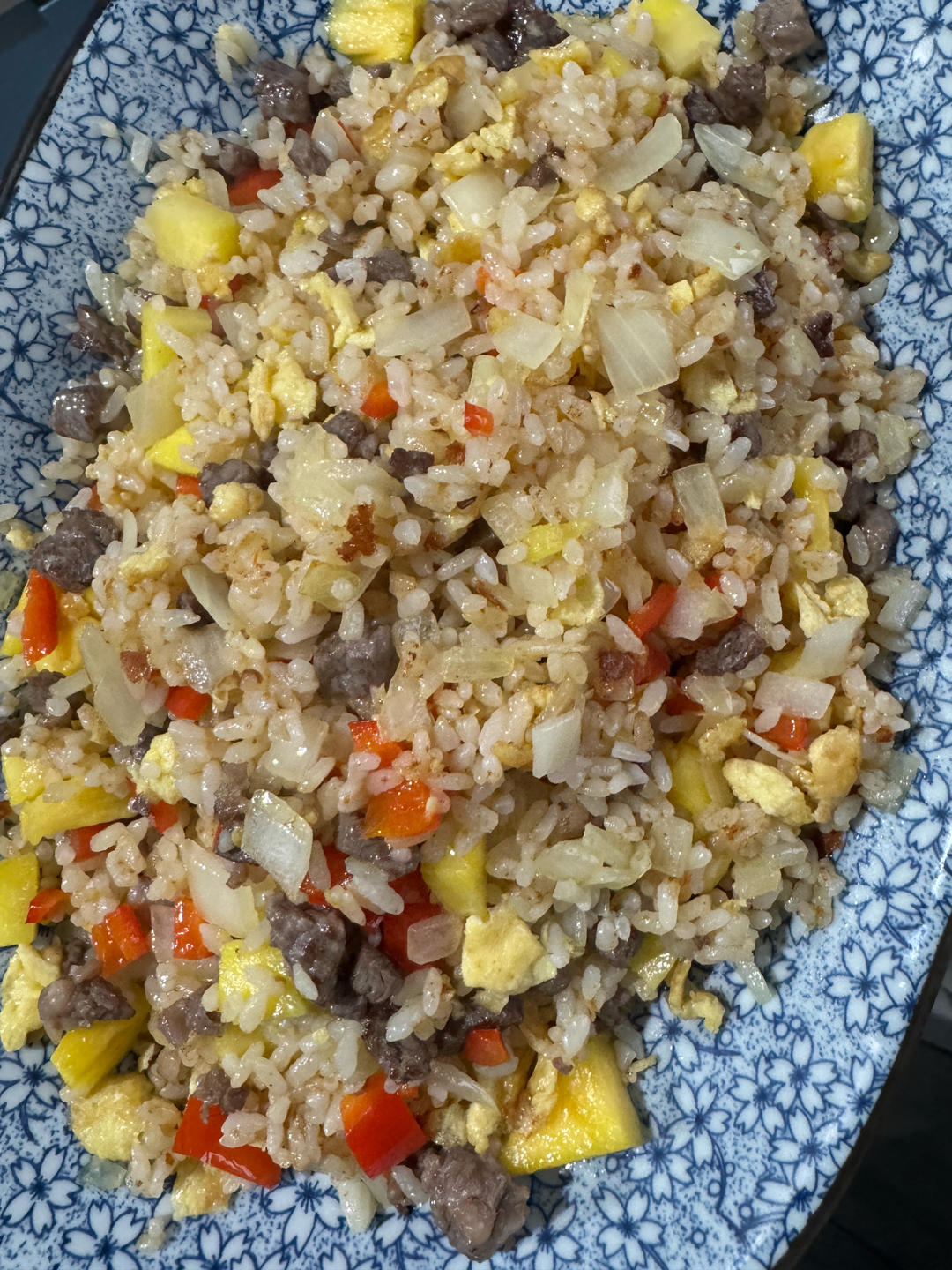 菠萝牛肉炒饭
