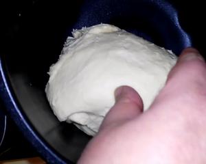 超级好吃的一次性发酵红枣酸奶小面包的做法 步骤3