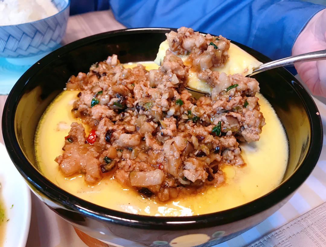 【豆腐肉末蒸蛋】非常嫩滑，小朋友也特喜欢