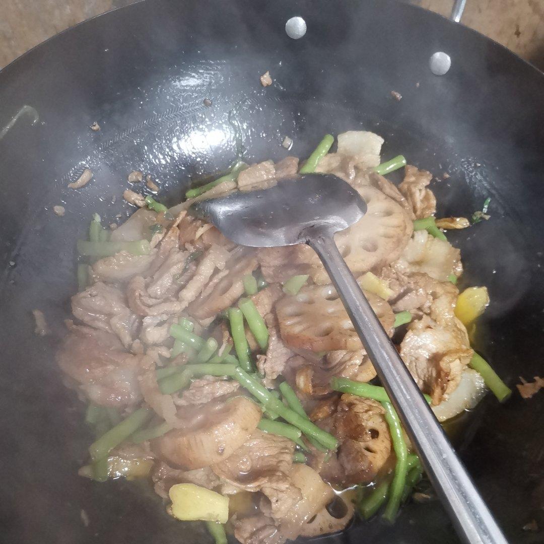 豆角炒肉丝