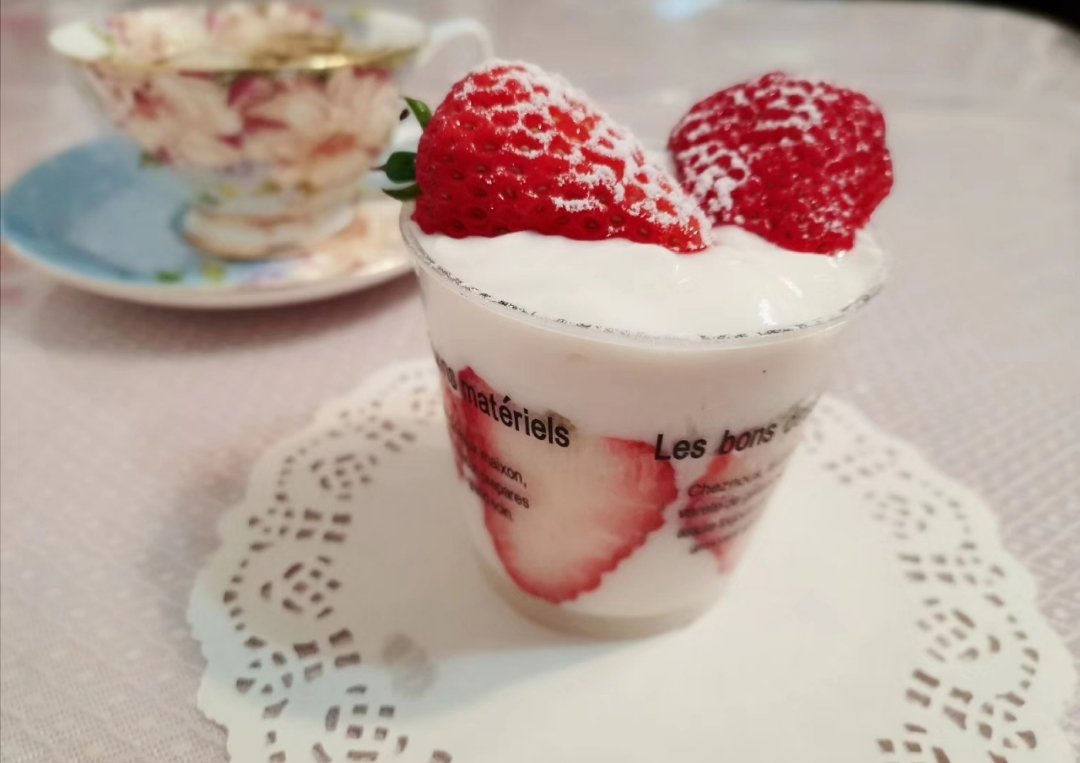 创意水果酸奶杯