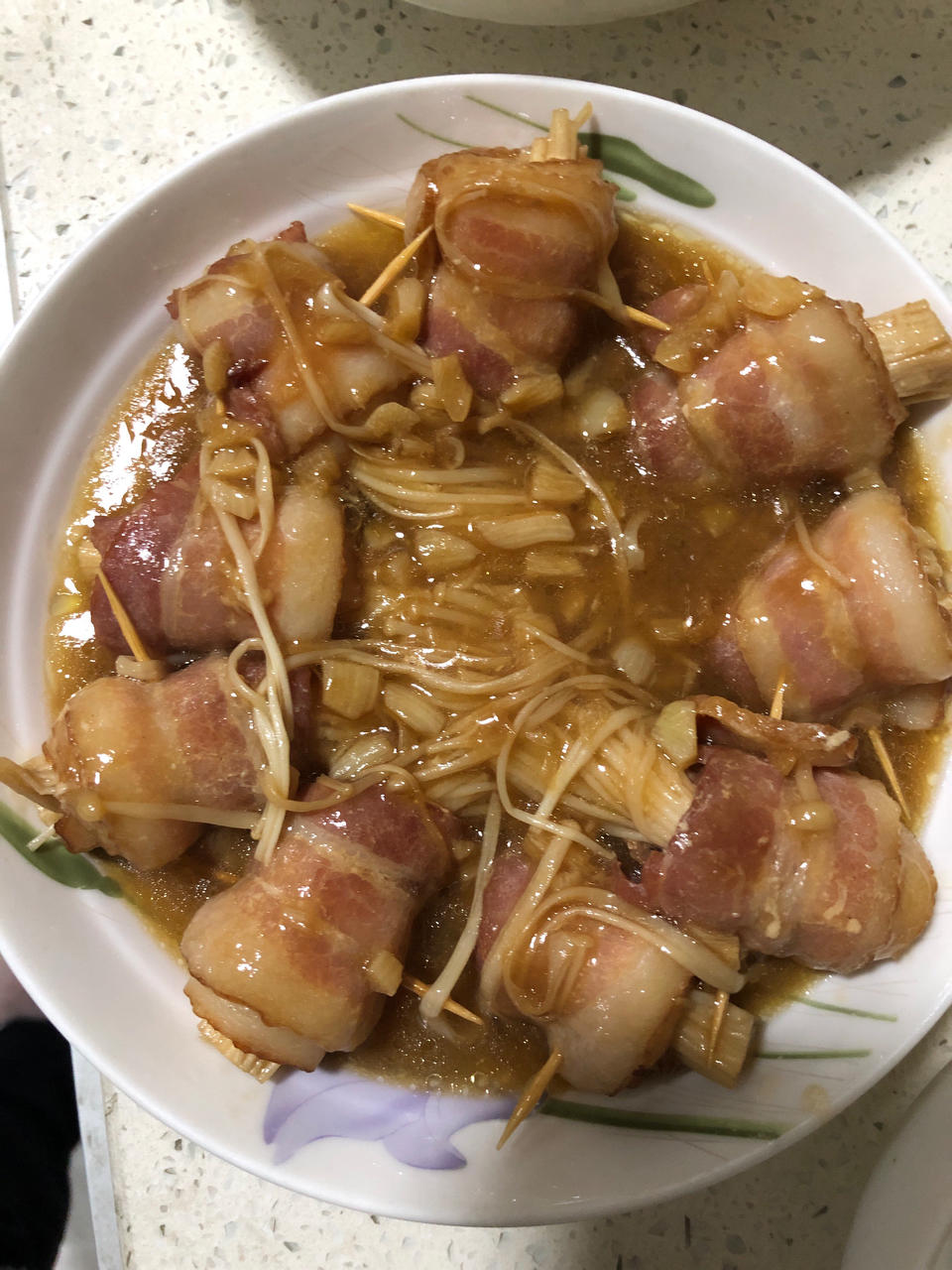 味道超赞 超下饭的金针菇培根卷