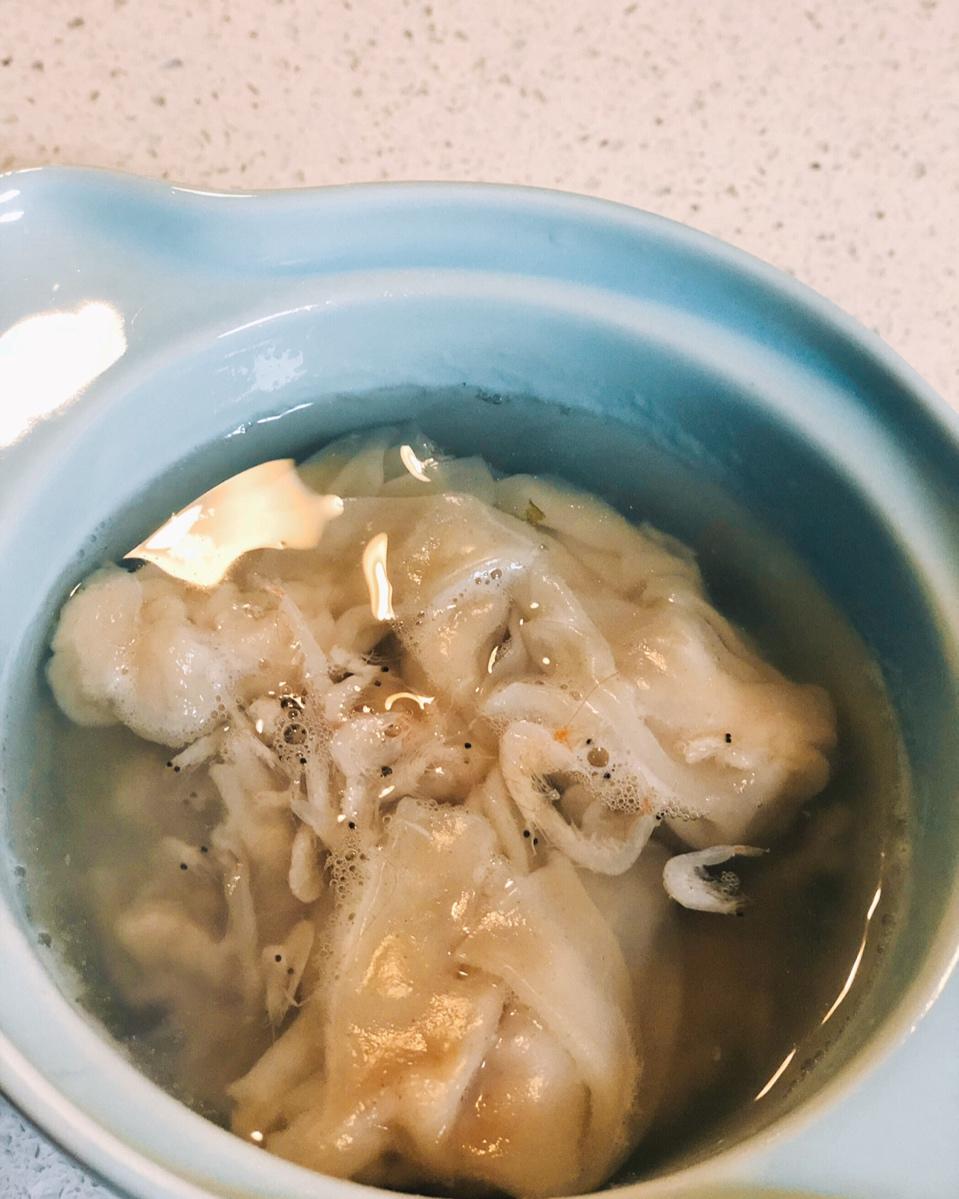 玉米香菇鸡肉小馄饨