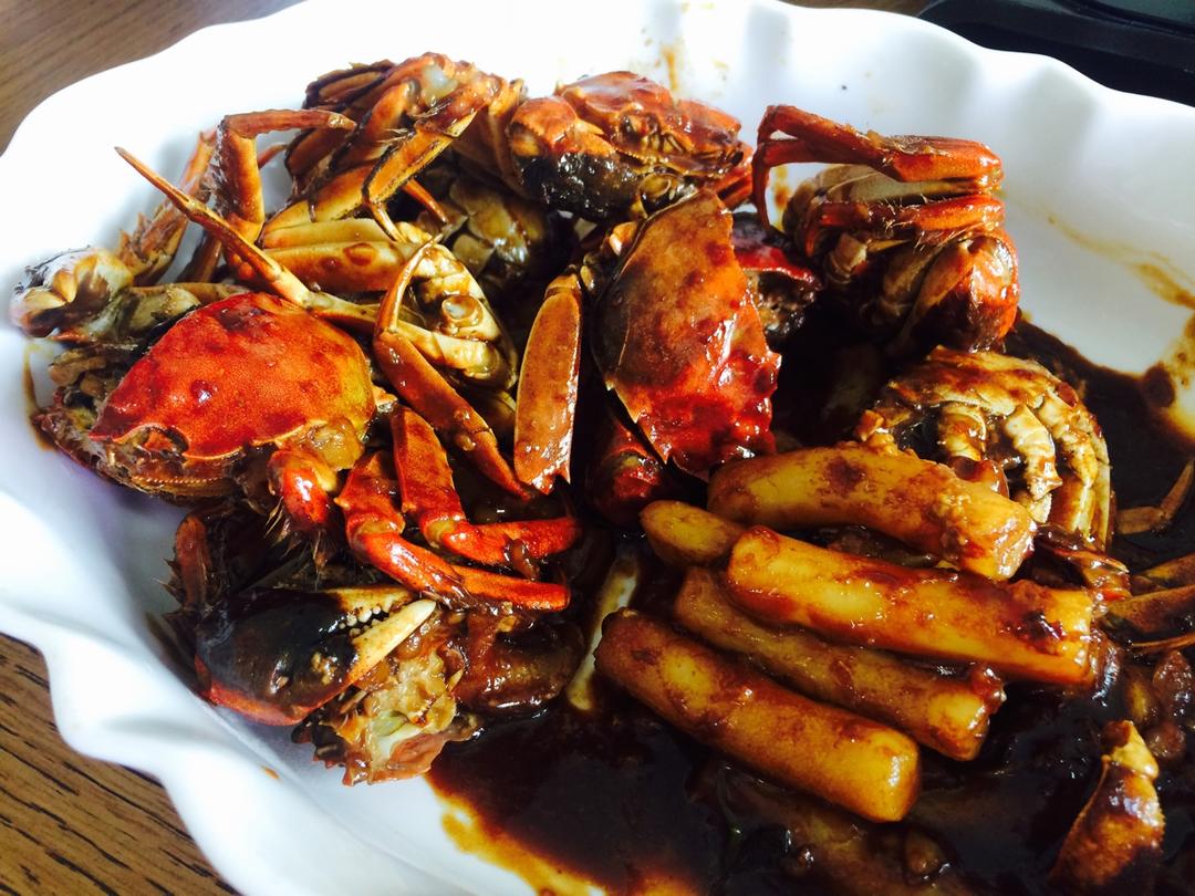 elynkokoko做的酱炒螃蟹六月黄毛豆