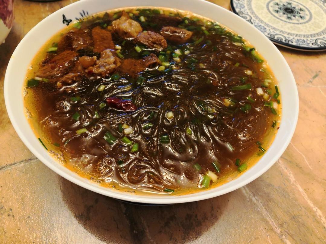 牛肉粉丝汤