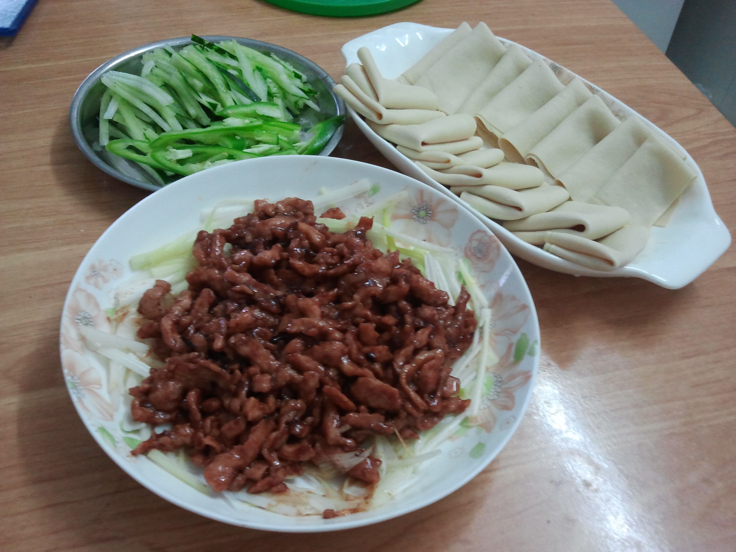 京酱肉丝