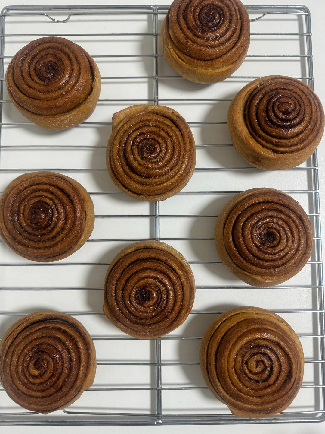 没有什么比这个红糖肉桂卷更适合秋天了！