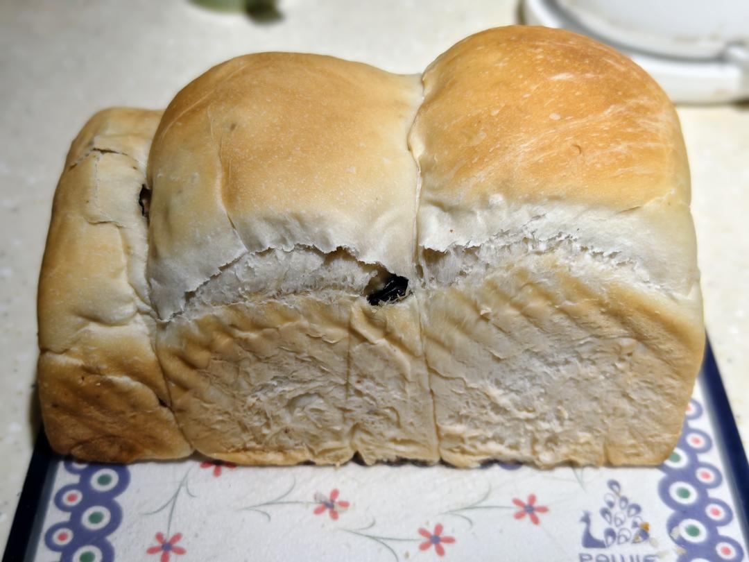 超软酸奶葡萄干吐司