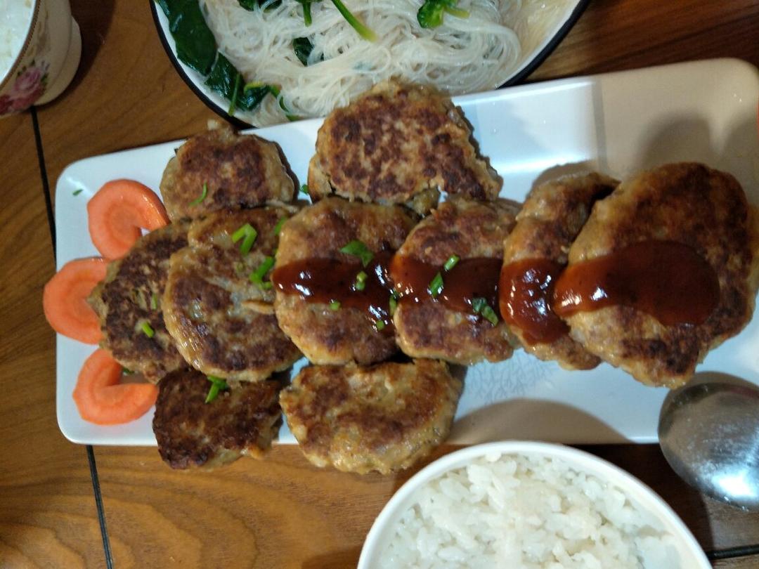 洋葱牛肉饼