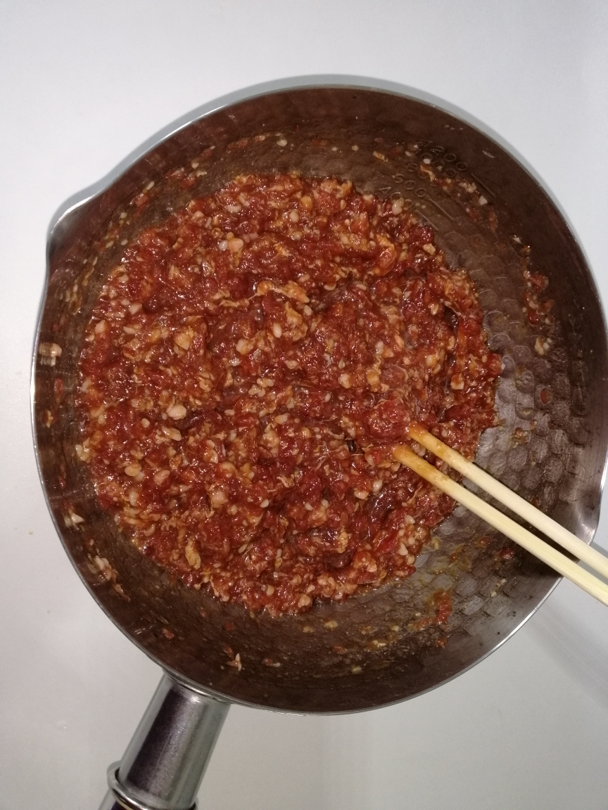 牛肉洋葱煎饺（附牛肉鲜嫩多汁小诀窍）的做法 步骤5