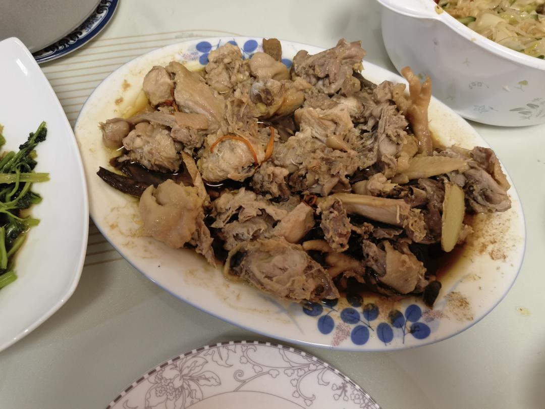 地道广东味——虫草花蒸鸡