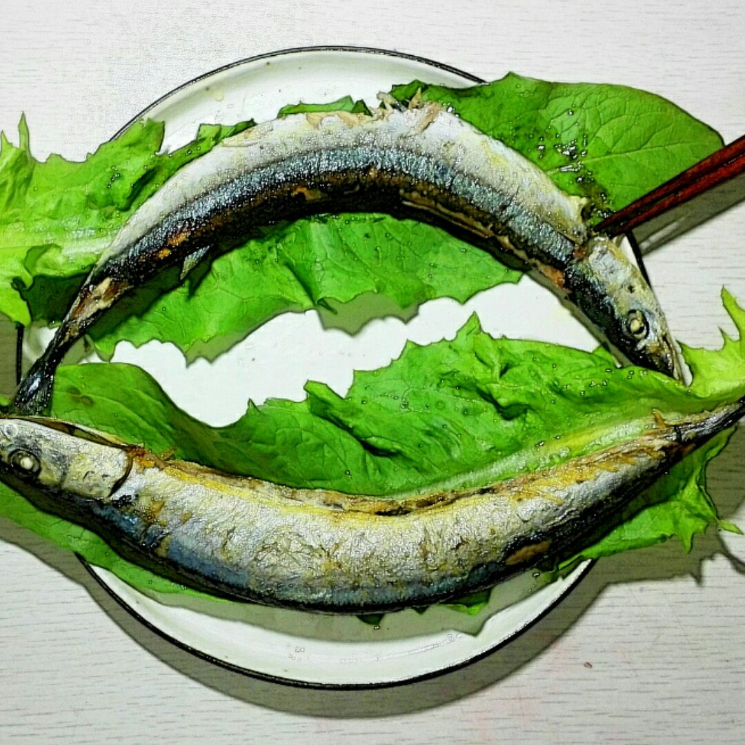 盐煎秋刀鱼