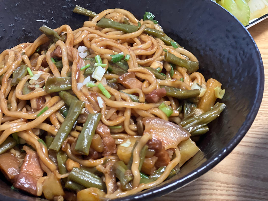豆角焖面