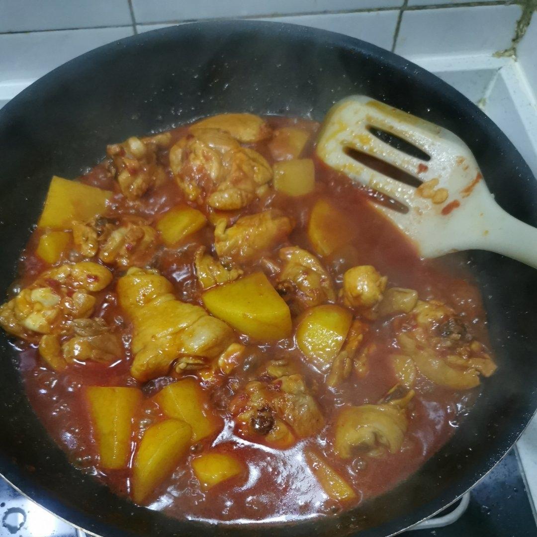 韩式土豆辣鸡块