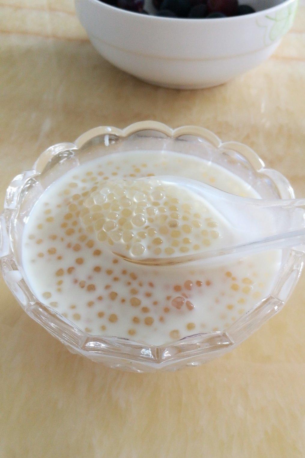 keiraliu做的清凉一夏蜜豆芒果西米露