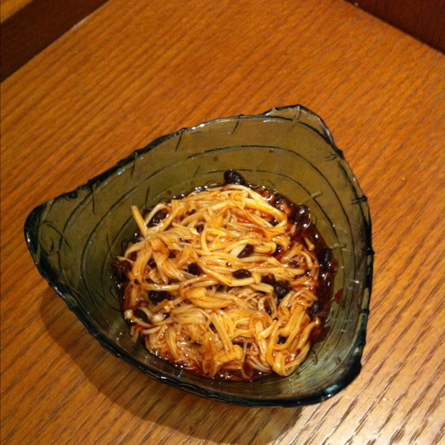 老干妈凉拌金针菇