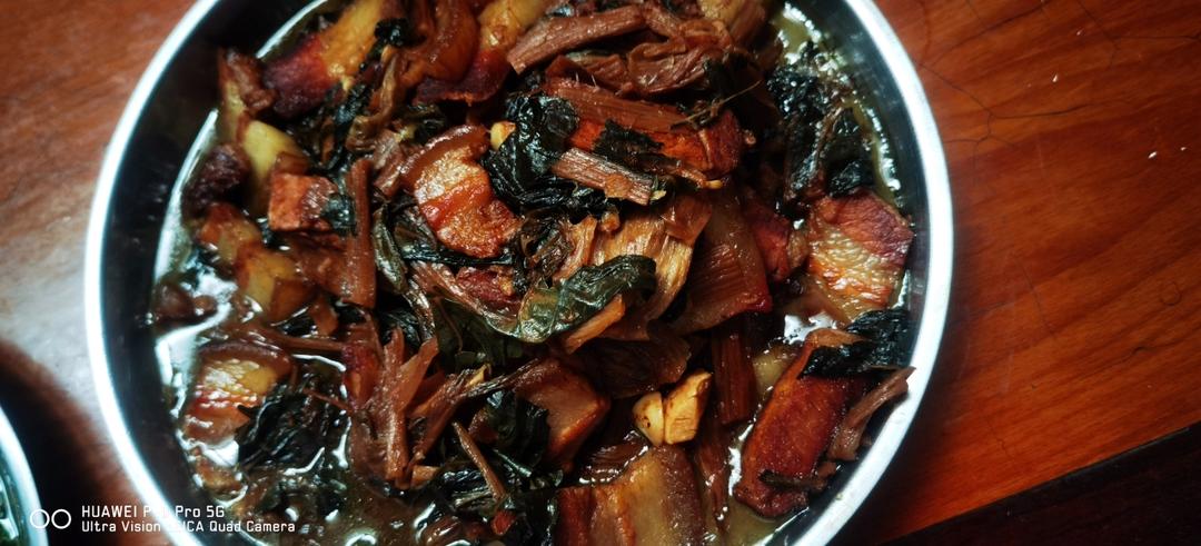 客家梅菜干闷五花肉 超下饭😋