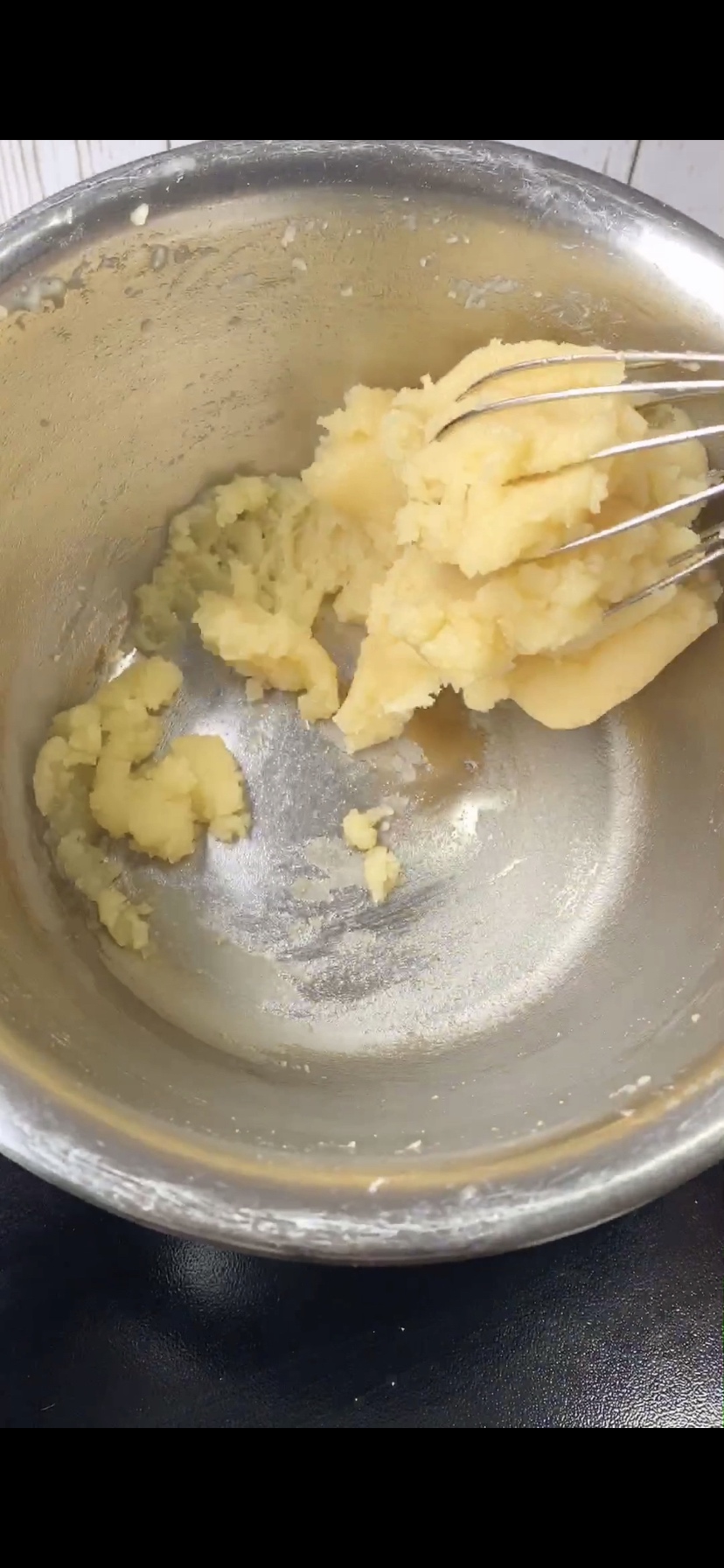 奶油泡芙的做法 步骤5