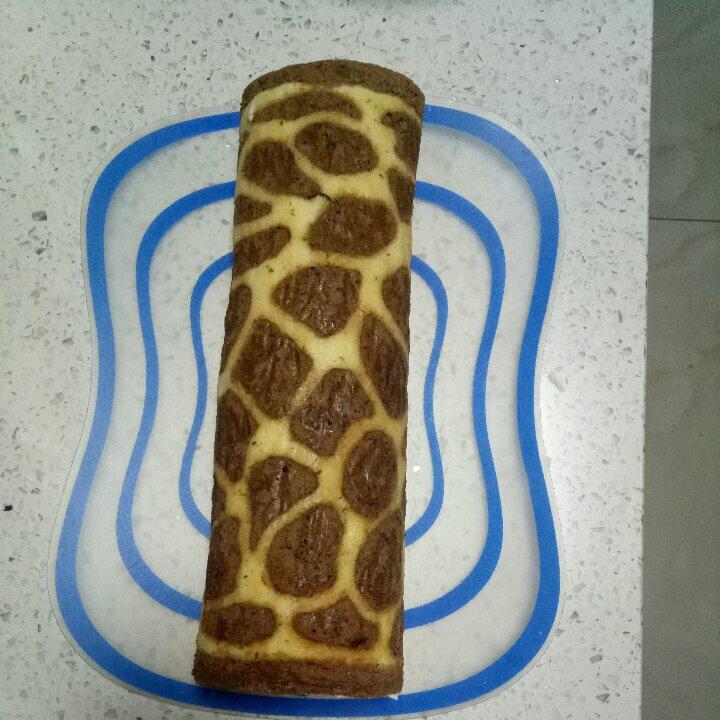 超萌长颈鹿蛋糕卷