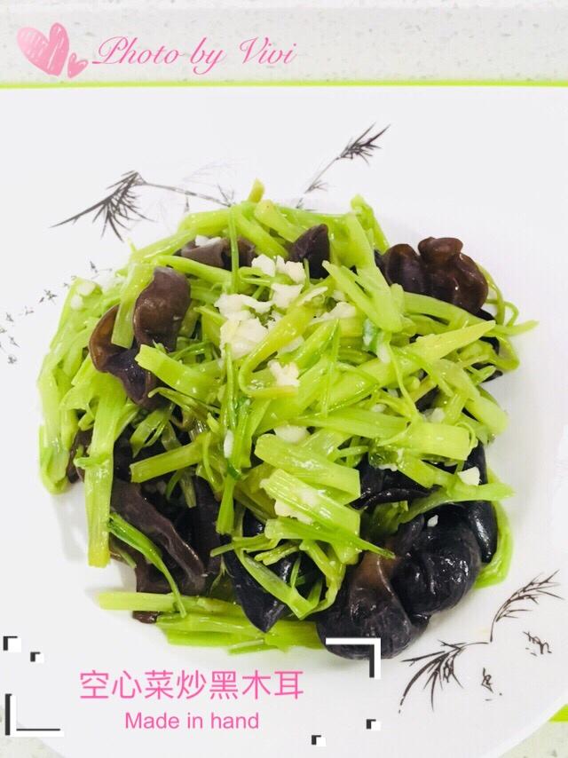 空心菜炒黑木耳