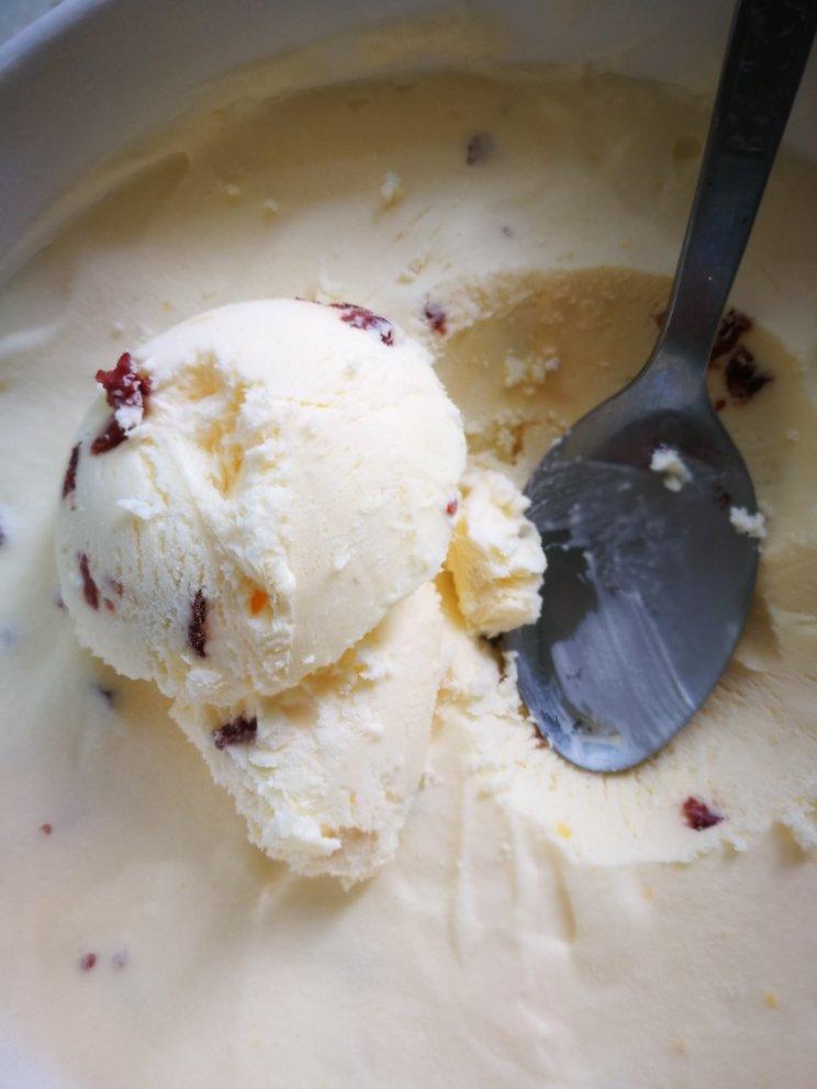 自制冰淇淋（懒人版无需搅拌的冰淇淋）