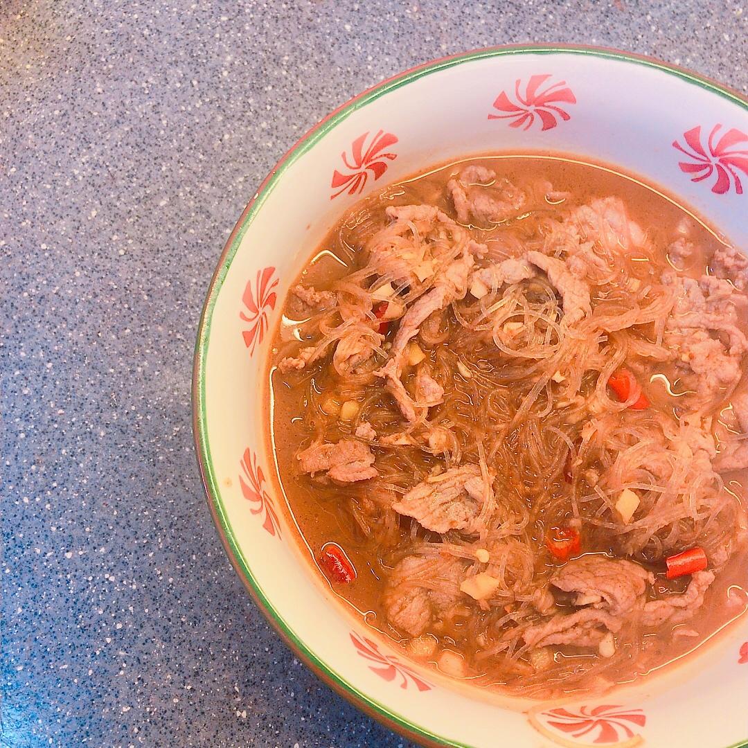 沙茶牛肉粉丝煲