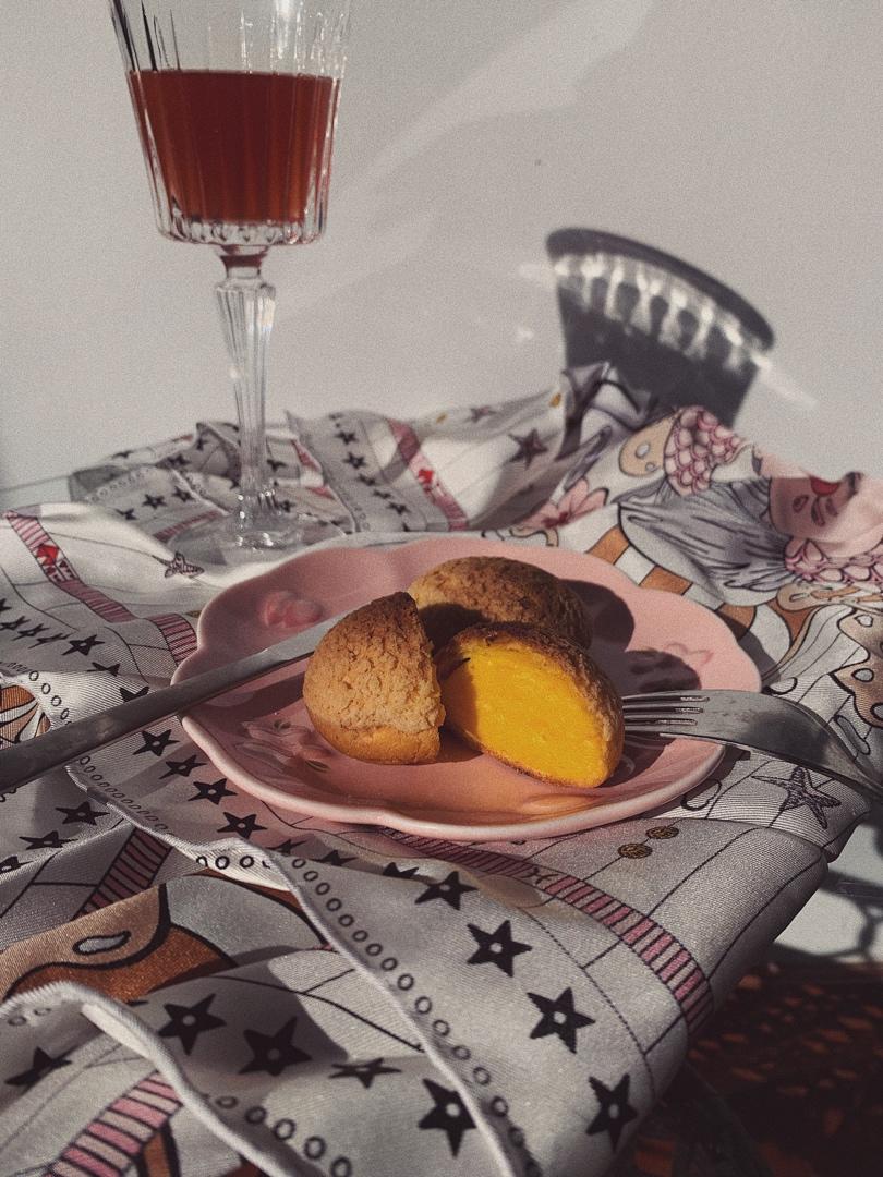 一口就爆浆的卡士达酥皮泡芙