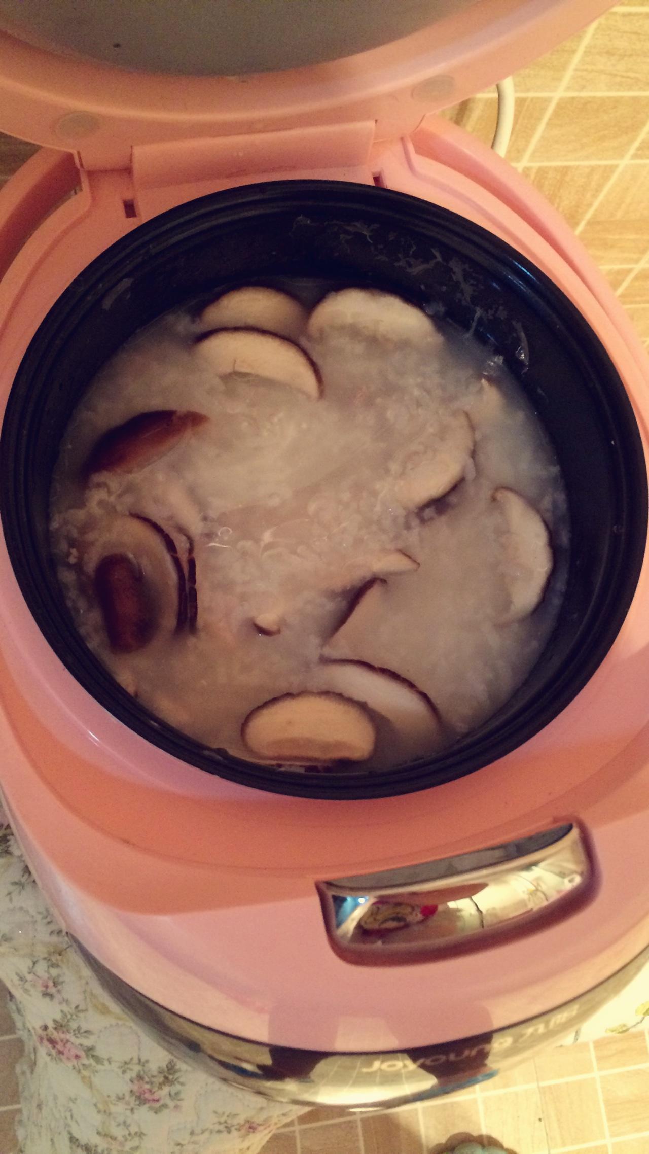 宝宝版-香菇肉丝粥的做法 步骤5