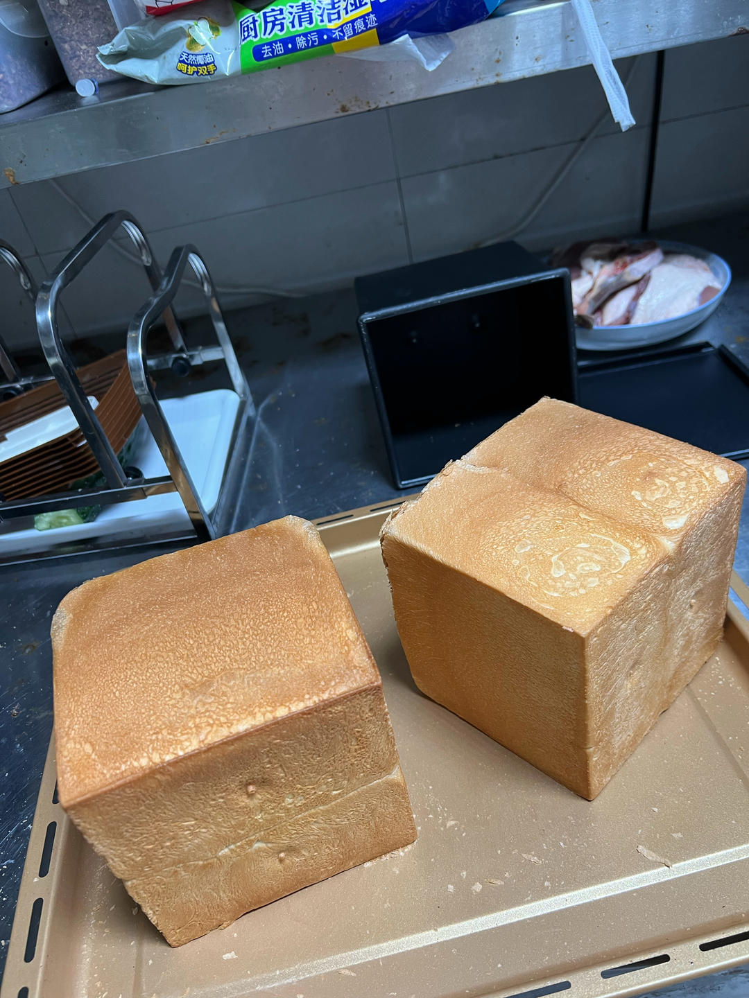 一次发酵，快手柔软Q弹，基础三明治吐司（完美封边）