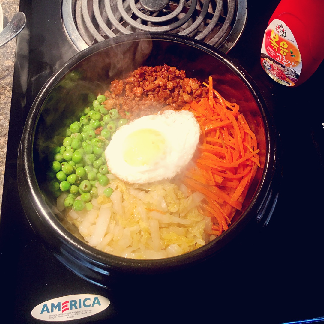 韩国石锅拌饭