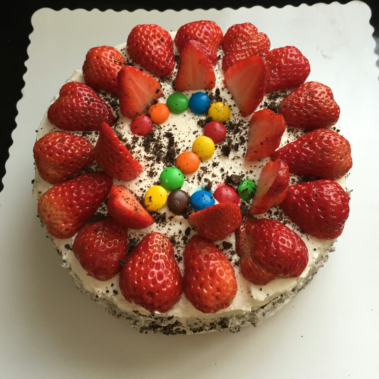 草莓戚风生日蛋糕