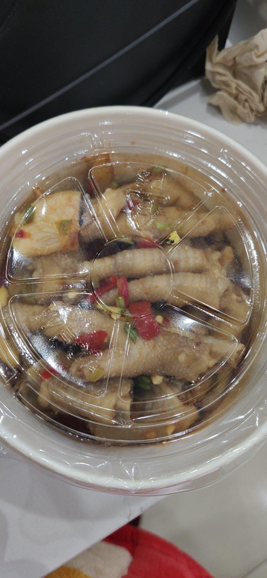 吃鸡爪还在吐骨头？快试试这个无骨鸡爪，酸辣开胃，一口一个过瘾