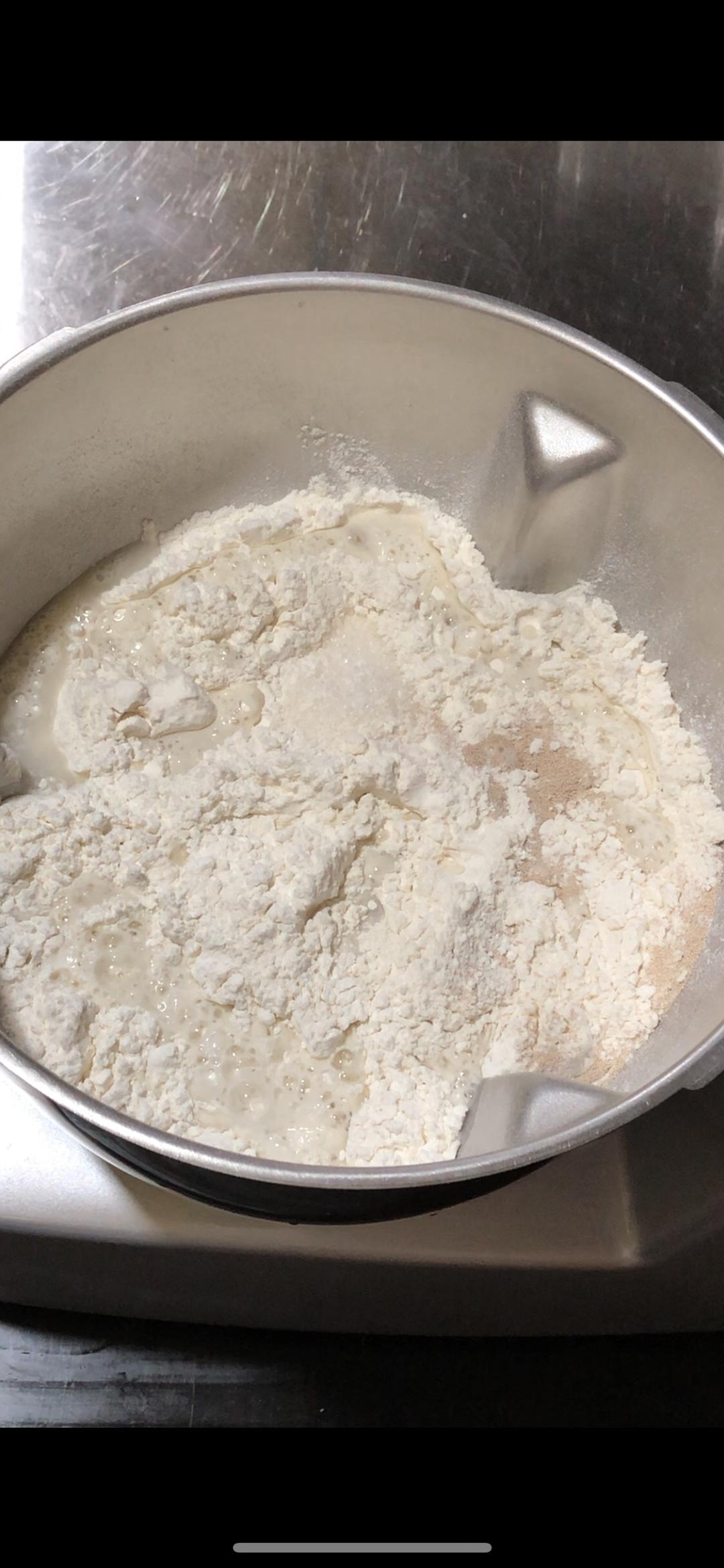 纯奶手撕吐司的做法 步骤1