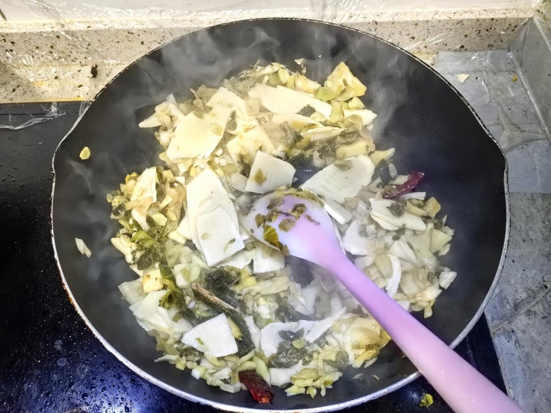 雪菜冬笋炒肉丝