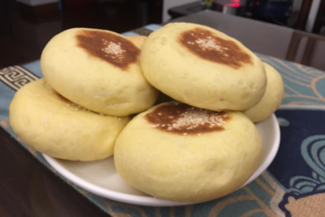 日式豆沙面包（皮肤透亮的软妹子）