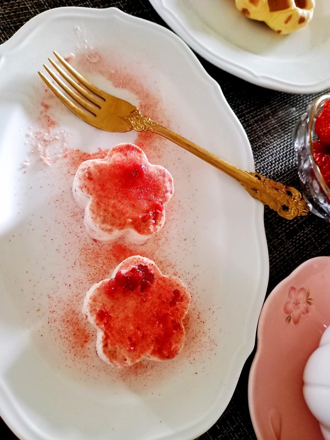 🍓双色草莓酸奶乳酪蛋糕