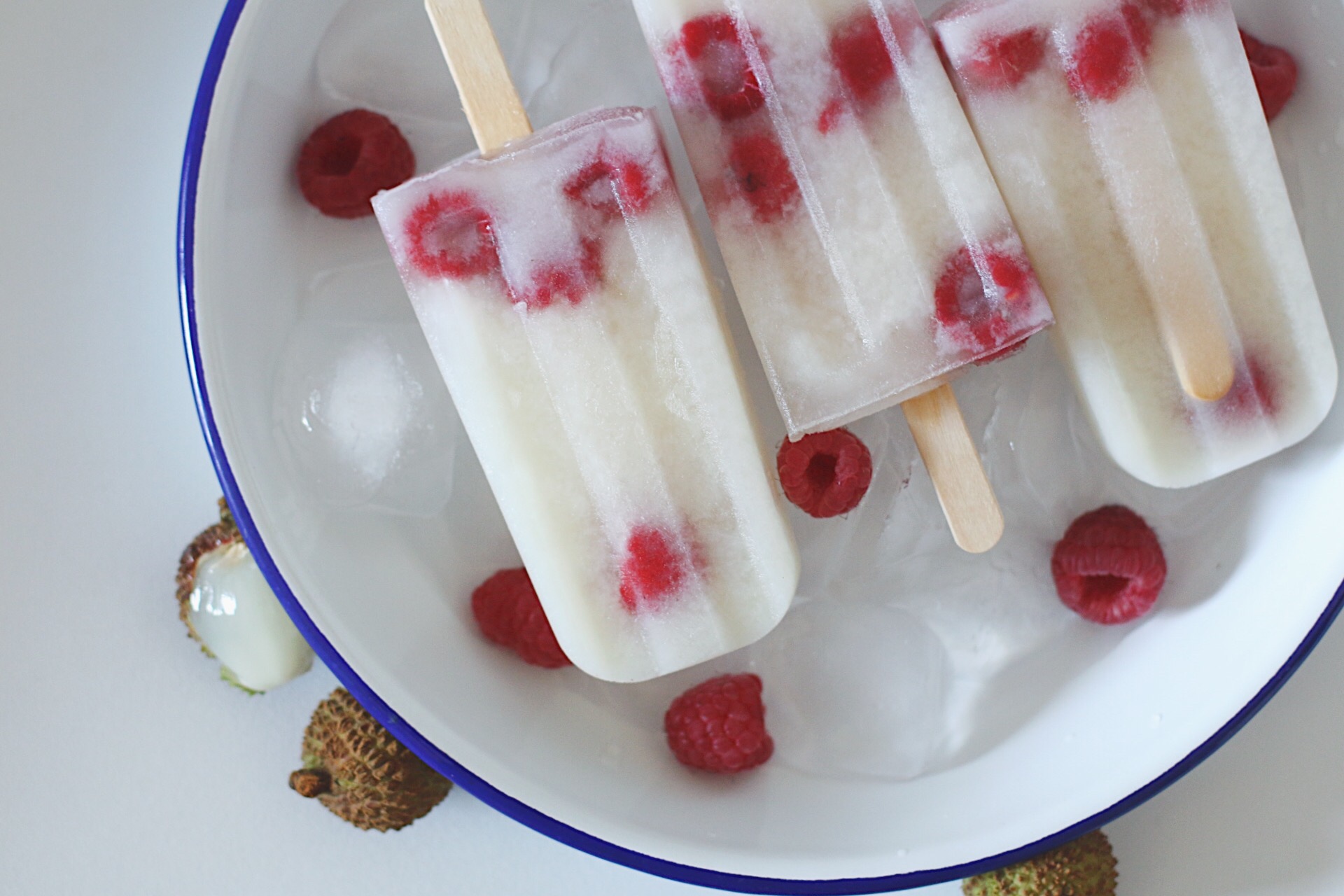 清椰荔枝莓果冰棍的做法